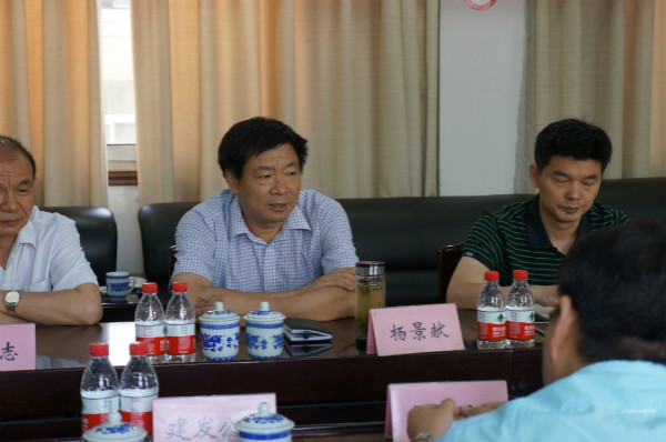 市国税局总会计师杨景献对建筑业相关部门负责人所提问题解答与分析